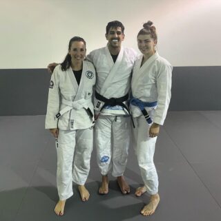 Cheering on these two as they compete in the World Master IBJJF Jiu-Jitsu Championship in Las Vegas!! Let's goooooo!!! 💪🏻💪🏻

(Side note: what a power couple)