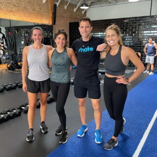 Nothing better than going to visit your friends in Santa Monica and seeing the badass business they have built! So proud of my best friends and all they have accomplished. 

🔥 @athleticlabpt is the real deal!! 🔥

 Santa Monica also made me realize my athletic clothes are far from “on trend” 🤦🏻‍♀️